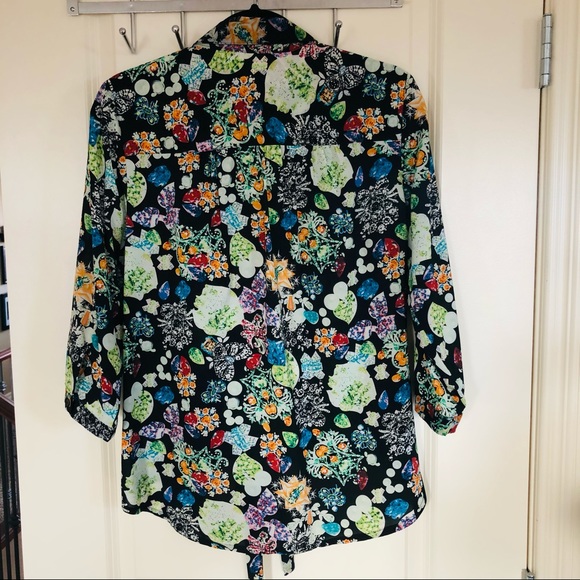 Blouse - Picture 2 of 3